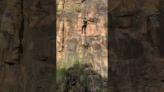 ￼ Abseiling the 18m60ft Kangaroo point cliffs in Brisbane Australia [upl. by Diamond527]