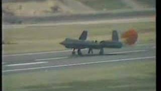 SR71 Blackbird Arrives at RAF Greenham Common Airshow IAT 1983 [upl. by Sioled]