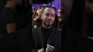 ¡Nos encanta el look de J Balvin 🖤 Siempre brillando ✨ No te pierdas los Billboards2024 esta noche [upl. by Elamef]