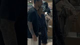 ¡Messi Hace Sonreír a Esta Abuelita Su Reacción es Impagable😇🥰 shorts leomessi futbol [upl. by Eimac]