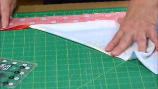 How to Mitre the corners on a Quilt Border  Quilting Tips amp Techniques 168 [upl. by Nydnarb]