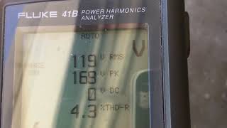 Comparison of THD total harmonic distortion mains honda eu2000i and briggs and stratton generator [upl. by Elvin]