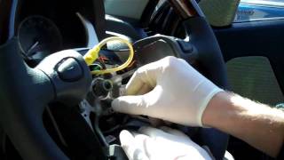 How to upgrade steering wheel on Land Rover Freelander to wood [upl. by Hna]