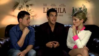 Entrevistas quotLa Mulaquot  Secun de la Rosa Mario Casas y María Valverde [upl. by Nila775]