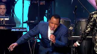 Jon Secada quotBonito y Sabrosoquot Tribute to Beny Moré LA MUSA AWARDS 2016 [upl. by Nolur]