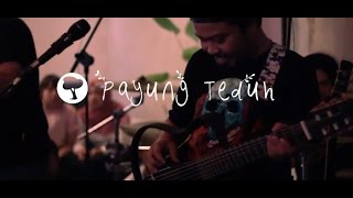 StereoSession 4 with Payung Teduh  Angin Pujaan Hujan  Album Yamaha Live and Loud [upl. by Willetta521]