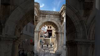 Hadrian’s Gate Antalya 🇹🇷 Turkey HadriansGate AncientAntalya romanhistory [upl. by Katee207]