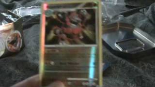 Opening a Pokemon Mewtwo LvX Tin [upl. by Seta]