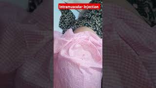 Intramuscular Injection Kaise Lagaye 💉💉  shorts ytshorts injection doctor buttockinjection [upl. by Asen]