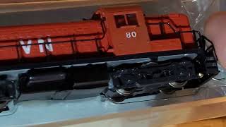 Will it run Vintage VN N scale Alco RS 3 [upl. by Pega1]