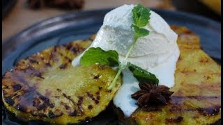 Gegrilde ananas met ijs  Winterse Grillen  Jeroen de Pauw [upl. by Bentley]