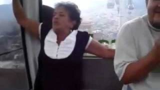 EL VIDEO DE DOÑA GLORIA EN EL METRO CABLE [upl. by Esya]