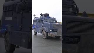 Les gendarmes évacuent les Agriculteurs qui occupaient Leclerc a Bordeaux agriculteur [upl. by Charity]