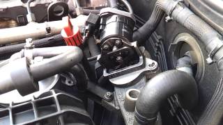 EGR AGR valve Mercedes Benz E270cdi [upl. by Doble]