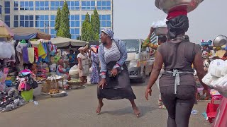 LOCAL MARKET WOMEN DANCING ON STREET GHANA ACCRA [upl. by Panaggio]