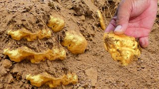 Amazing Unique Treasure many years ago Digging gold treasure found over mountain [upl. by Norrv]