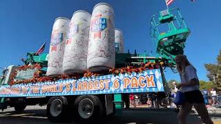 La Crosse Sign Group float Oktoberfest USA [upl. by Amaj179]