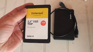 Clonazione su Disco SSD Metodo Semplice e Gratuito Windows 10 [upl. by Aizirk110]