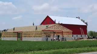 Ohio Amish Barn Raising  May 13th 2014 in 3 Minutes and 30 seconds [upl. by Stelu]