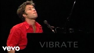 Rufus Wainwright  Vibrate [upl. by Neelrahc]