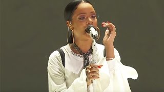 Rihanna Diamonds  Live at Global Citizen Festival 2016 [upl. by Schrick304]