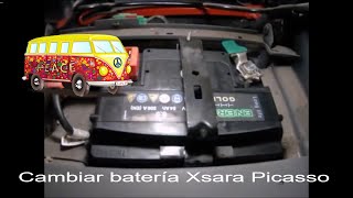 Cambiar batería Citroen Xsara Picasso y Citroen C3 [upl. by Sugirdor]