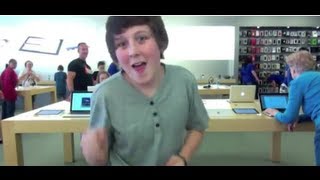 APPLE STORE DANCE TO STARSHIPS [upl. by Mikahs]