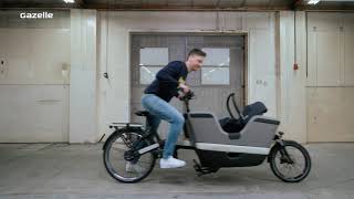 Hoe werkt de adapter van Autostoel van de elektrische bakfiets Makki  Gazelle Makki [upl. by Intruoc]