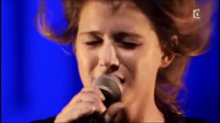 ♫ SELAH SUE ♫ Live Zenith Lille 2012 ♪ [upl. by Martinic386]