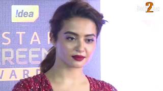 Surveen Chawla in a Designer Gown at Star Screen Awards 2016  Bolly2box [upl. by Myca131]