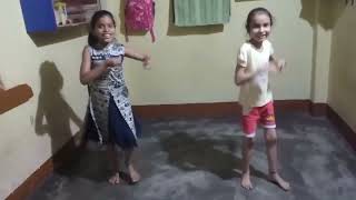 rongoboti dance by girls of class 1😘😍 subscribe for more 🙏 [upl. by Driskill299]