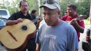 Jornaleros del Norte Canción en la esquina de Charlotte [upl. by Giarg]