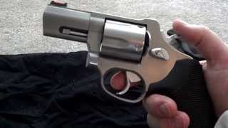 Taurus Snubnose 44 Magnum [upl. by Aphrodite]