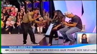 Angélico Vieira Canta Com A Mae  Mama Africa [upl. by Ardith770]