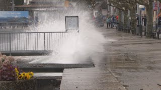 Brunnen SZ Föhn lässt Schiffe schaukeln [upl. by Ybanrab232]