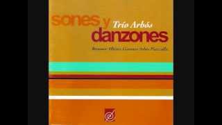 Trío Arbós Isaac Albéniz Tango [upl. by Enileme343]