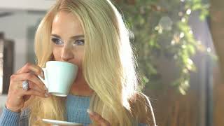 AnneKathrin Kosch kocht Kaffee mit der DesignKaffeemaschine Mai 2018 [upl. by Laiceps]