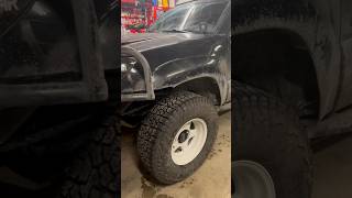 How to Trim 4th Gen 4Runner Fenders to Fit 35s 4runner toyota [upl. by Sverre47]