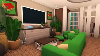 1 Story Suburban House  50k  Roblox Bloxburg House Tour [upl. by Yalahs]