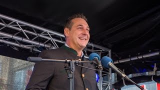 HC Strache beim Oktoberfest in WienFavoriten [upl. by Raclima471]