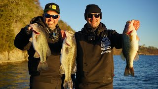 Does The Japanese Technique MidStrolling Work On Lake Guntersville Day1 MLF Pro Matt Leedeps [upl. by Fonz746]