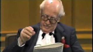 Fred Benedetti performs quotChaconnequot at the Andres Segovia masterclass of 1986 [upl. by Aronow115]