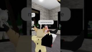 Anne beni çekiyo 🥰 roblox keşfetteyiz popular trending keşfethilesibuldumnaberyoutube [upl. by Necyrb]