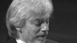 Fryderyk Chopin Koncert fmoll p1 Maestoso Krystian Zimerman piano  dir [upl. by Adnilym]