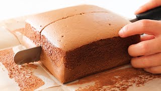 The most moist and soft chocolate cake Ive ever had Extremely easy Chocolate castella cake [upl. by Belford]