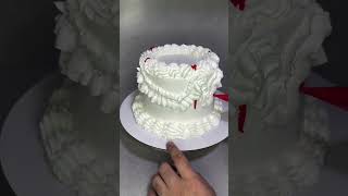 Vintage cake ❤️🎂 اكسبلور عيدميلاد cake patisserie حلويات [upl. by Killarney508]