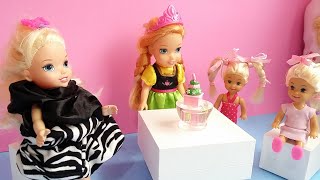 Come play with us  Birthday Gifts  Elsa amp Anna toddlers  fun  party cake Barbie dolls crafts [upl. by Beitz734]