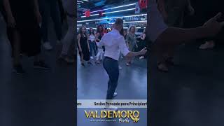 💃CLASE DE SALSA Y BACHATA EN VALDEMORO  🟢NIVEL BÁSICO PARA PRINCIPIANTES [upl. by Whittaker]