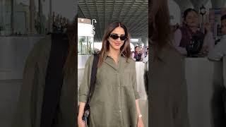 Vaani kapoor looks BEAUTIFUL in the viral video😍 viralshort viralvideo bollywood [upl. by Duax955]