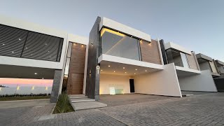 M406 Modernas amplias y nuevas casas en Venta en Metepec Estado de México [upl. by Aksehcnarf]